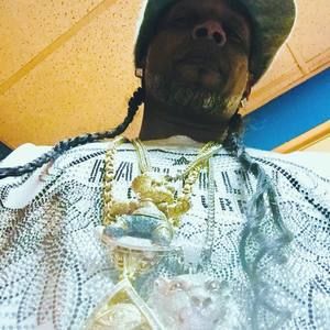 Meet your Posher, Daron